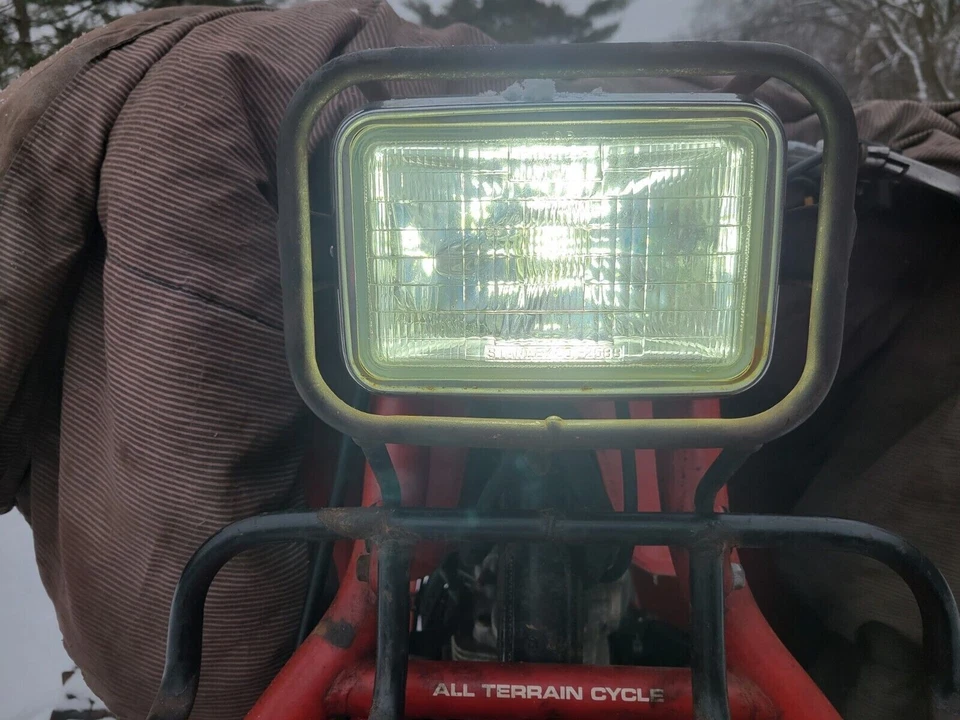 Bombilla de faro LED súper brillante para Honda Big Red 200 1982-1984; 519-CBL2234B Foto 3 de 4