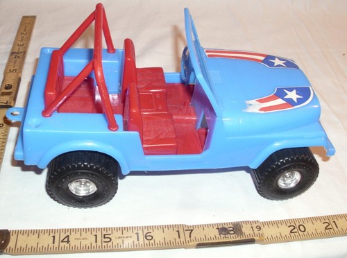 JEEP CJ-7 4X4 TOY BY PROCESSED PLASTICS IN BLUE - Picture 4 of 6