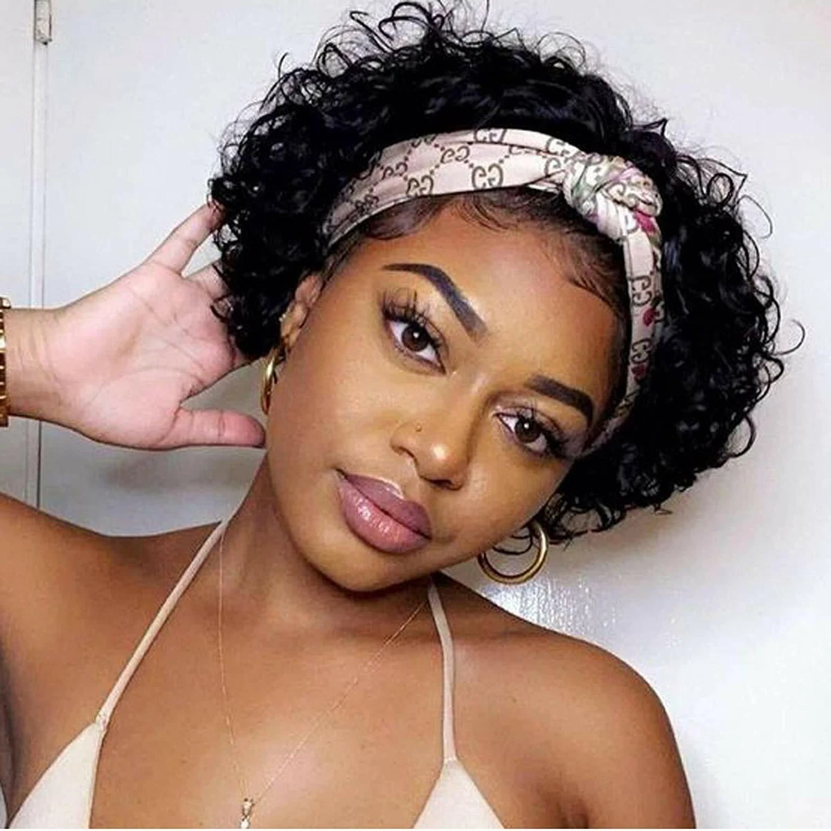 Short curly sale bob