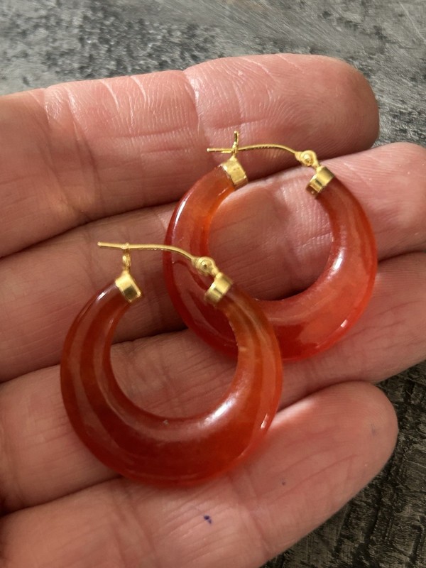 14K GOLD ORANGE JADE HOOP EARRINGS