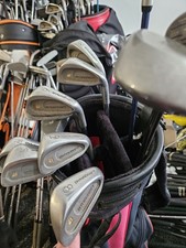 COMPLETE GOLF SET WITH TITLEIST CARRY BAG. Great value men’s starter golf set