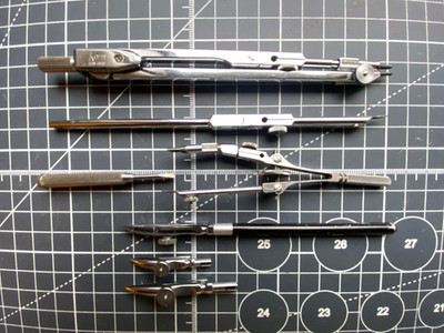 Seltenes Vintage Kern 7 teiliges Zeichenkompass Set - Top