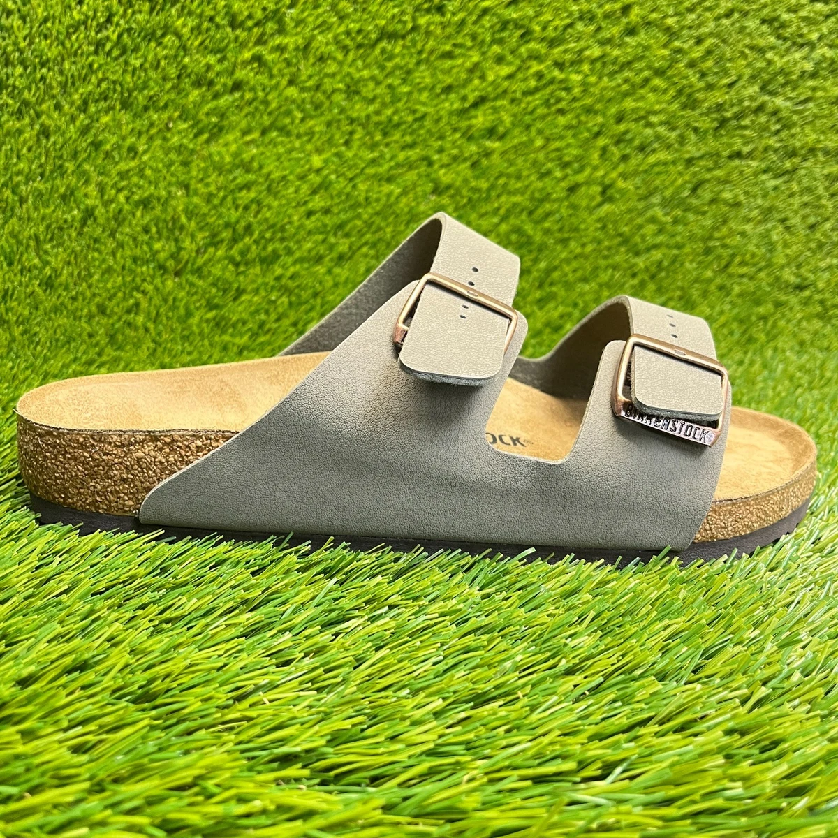 Birkenstock Size 43  Men\'s Sandals in Light Gray. Used Like New Birkenstock Slippers  main image 4