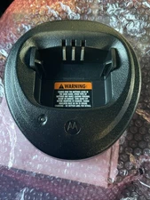 Motorola WPLN4137BR Charging Station Battery/Charger Dock for Cp200 OEM