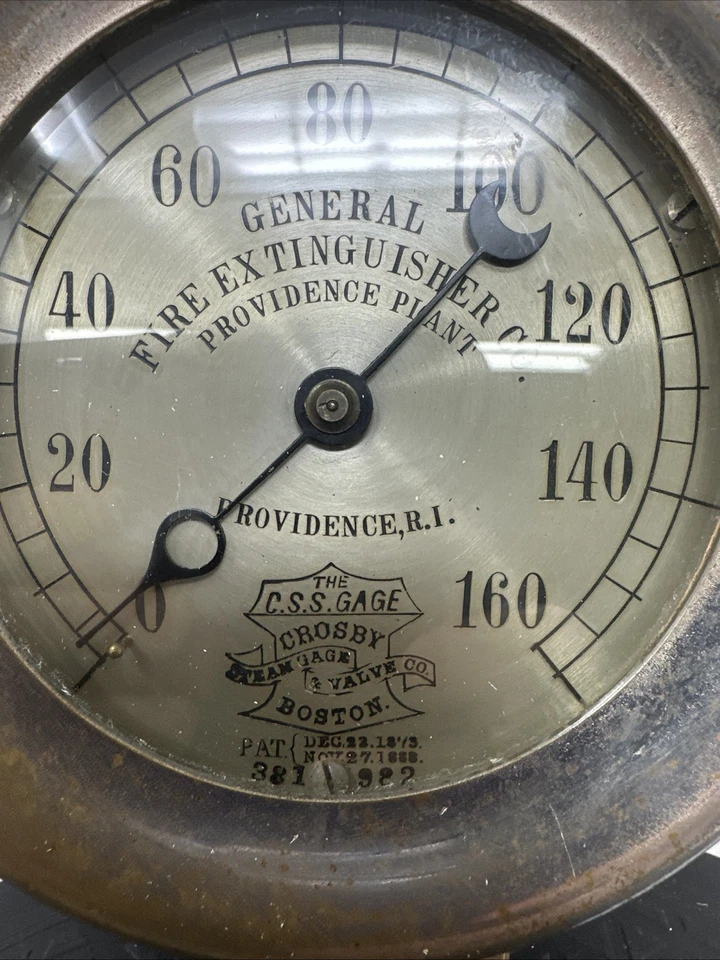 Antique 5.5" CROSBY Steam Gauge & Valve Co. Providence RI Plant STEAMPUNK - Image 3 of 4