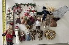 Primitive Christmas Ornaments