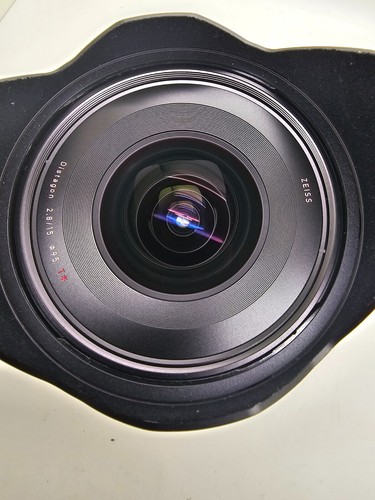 Zeiss Milvus 15mm f/2.8 ZE Lens for Canon EF - Picture 5 of 6