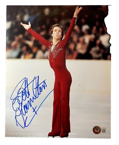 マッケイラ・マロニー直筆サイン入り超大型写真…アメリカの体操選手…金メダリスト マッケイラ・マロニー直筆サイン入り超大型写真…アメリカの体操選手…金