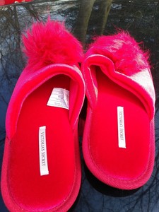 victoria secret bow slippers
