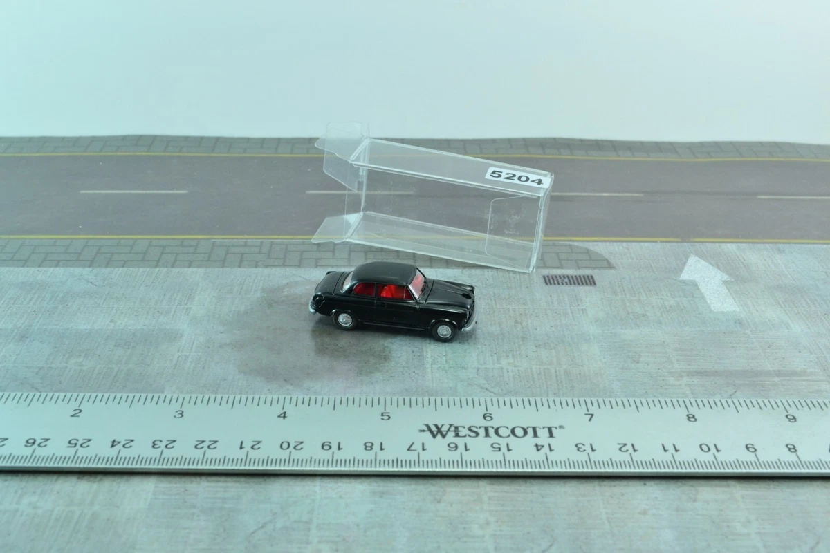 Miniature Anguplas – Borgward Isabella – Voiture De Collection Ancienne
