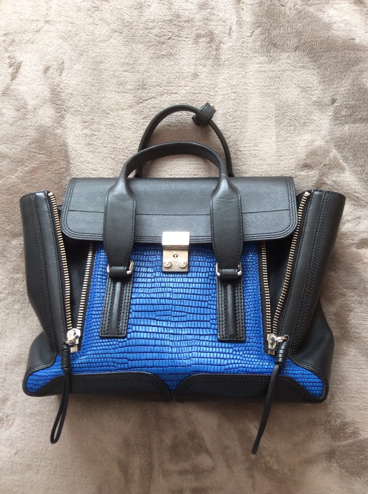 3.1 Phillip Lim- Pashli Medium Handbag (RRP £750) image 2