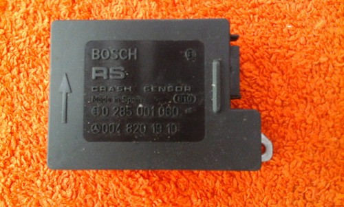 Mercedes Benz Original Bosch  Airbag Steuergerät 0285001060