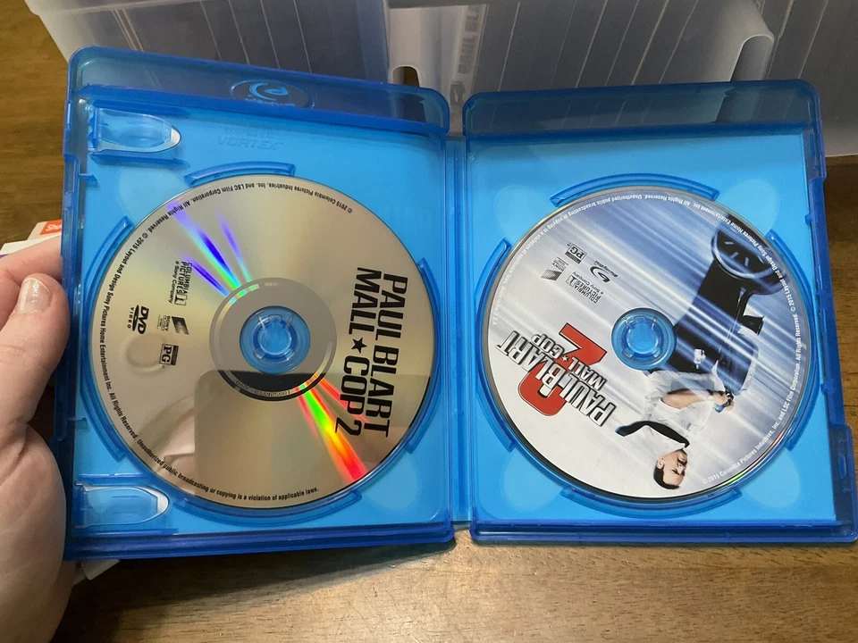 Paul Blart: Mall Cop 2 (Blu-ray/DVD, 2015) 2-Disc Set w/Slipcover - Image 3 of 3