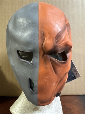 DEATHSTROKE FULL OVERHEAD LATEX MASK NEW W TAGS DISGUISE (2014) RARE HTF BATMAN