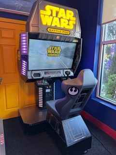 STAR WARS BATTLE POD ARCADE MACHINE by NAMCO