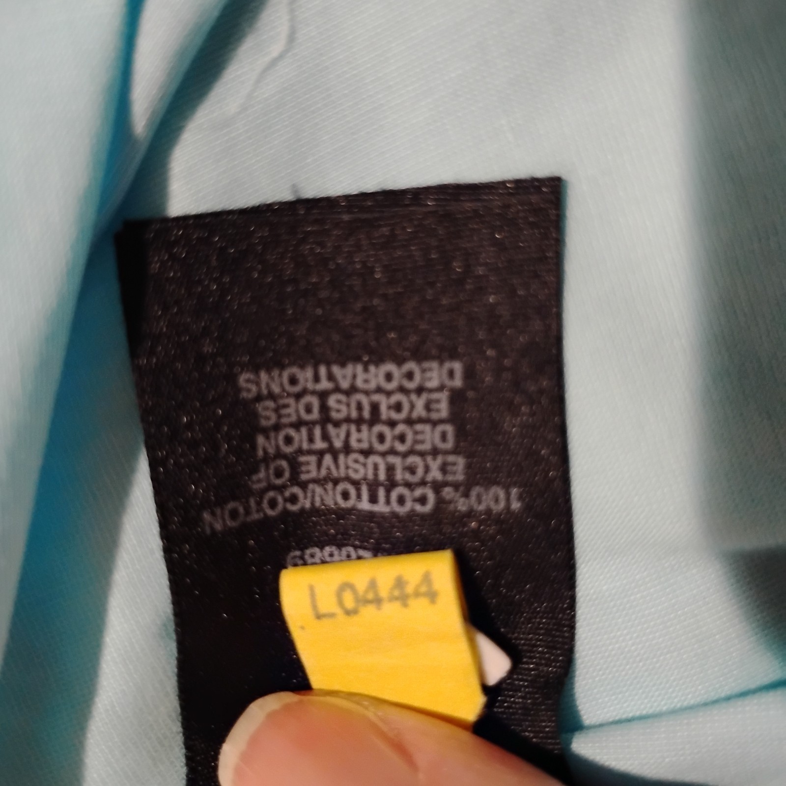 Robert Graham X Solid Light Blue Medium Shirt Con… - image 9