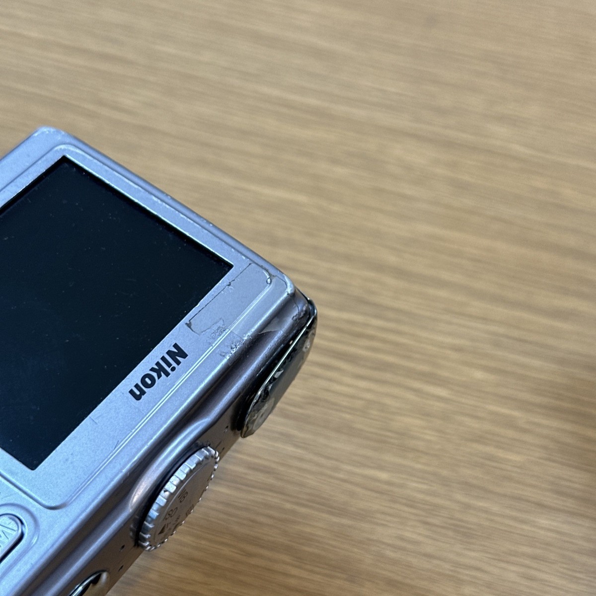 Nikon COOLPIX P4 VR 8.1mp Digital Camera 3.5x Opti Zoom Working