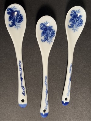 Vintage set of (3) Delft Glossy Blue & White Porcelain Demitasse Tea /Jam Spoons