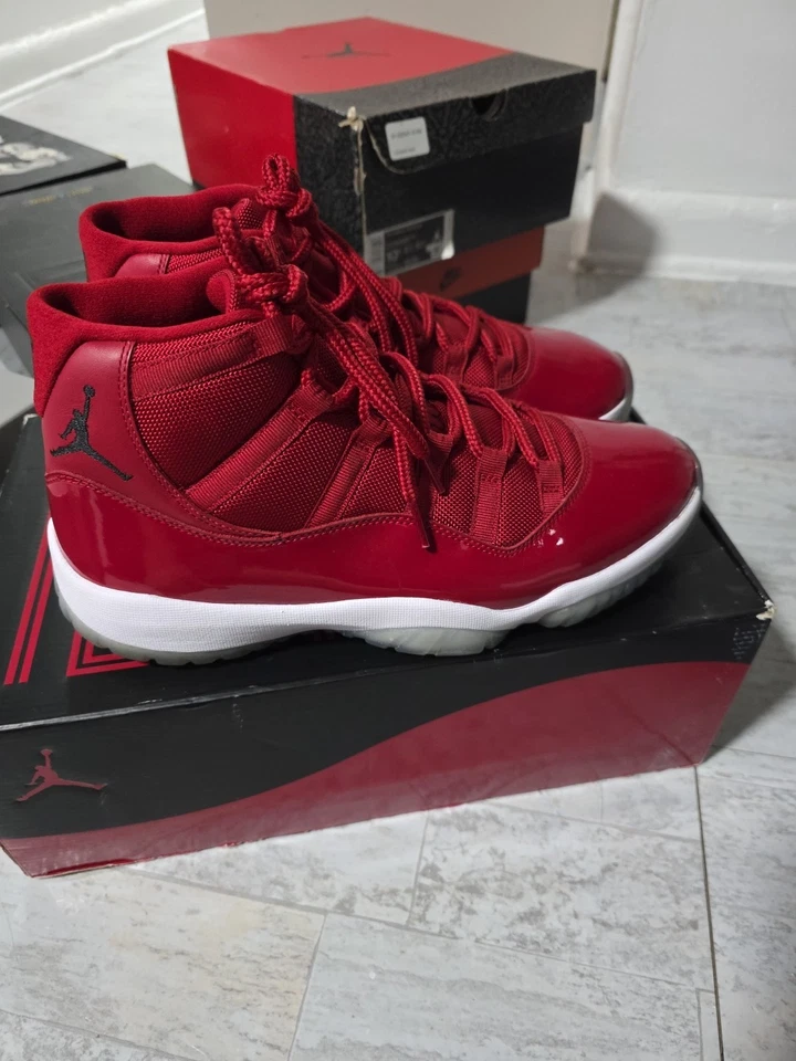 Talla 11 - Jordan 11 Retro Alto Ganar Como '96 Foto 4 de 4