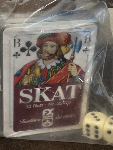 SKAT Club Playing Cards Leather Case - 32 Blatt - with Dice Bild Club - NIP NOS - Picture 6 of 7