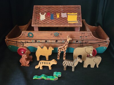 Vintage Holgate Noah