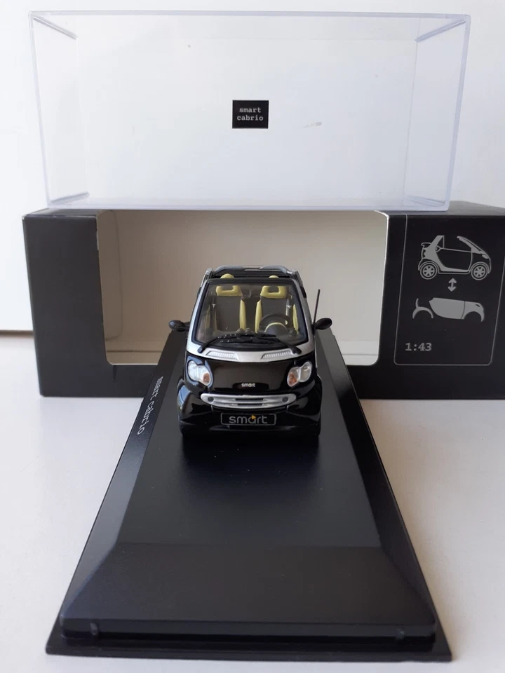 MINICHAMPS - 1/43 - SMART CABRIOLET DE 2000 - BOITE D'ORIGINE - EXCELLENT ETAT - Photo 3/4
