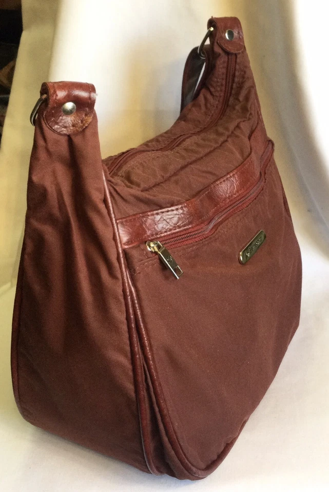 Vintage Samsonite Silhouette Burgundy Red Purse / CarryOn  /Bag /Tote HTF - Image 2 of 4