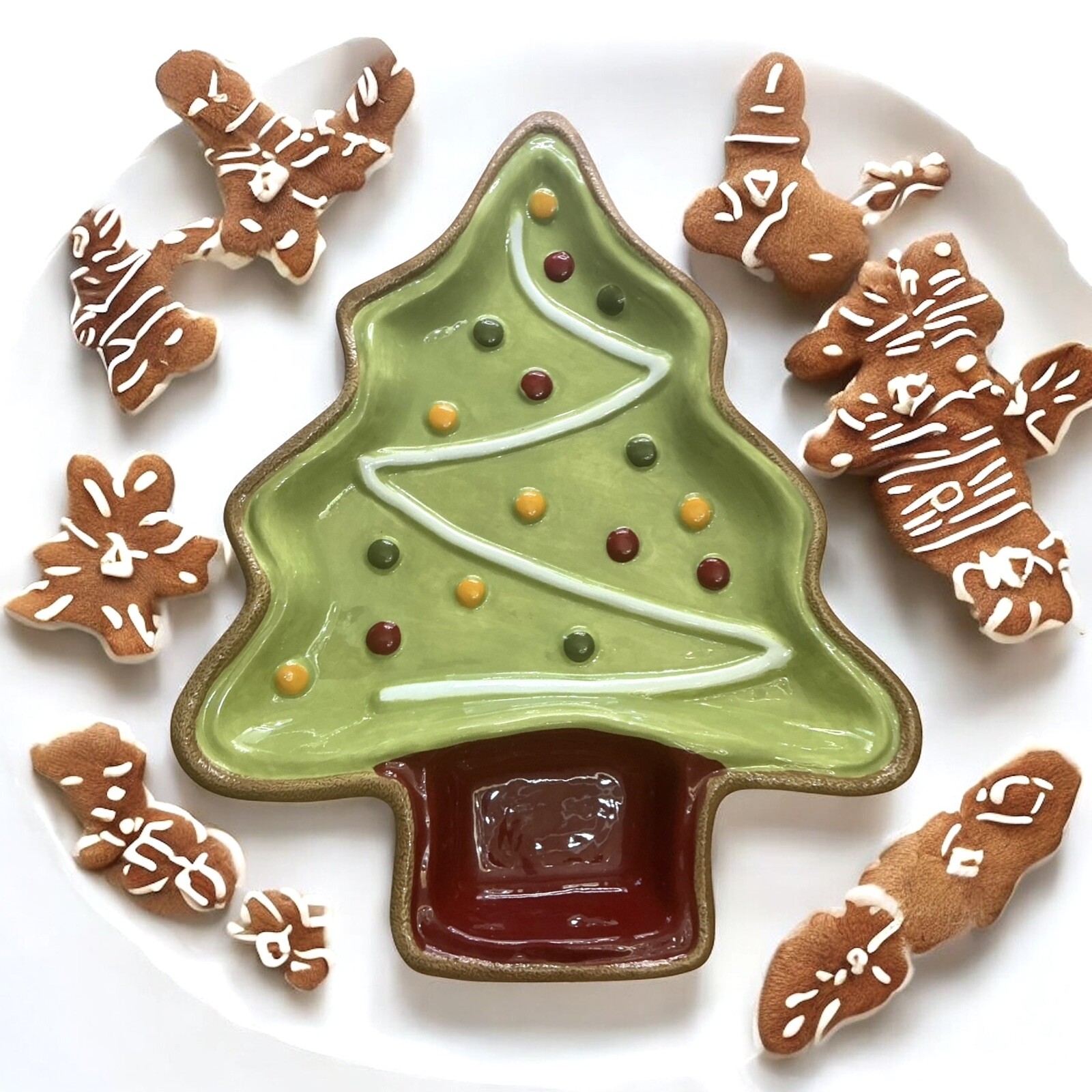 St Nicholas Square Homemade Holidays Christmas Tree Plate Tray 19x15 Inches