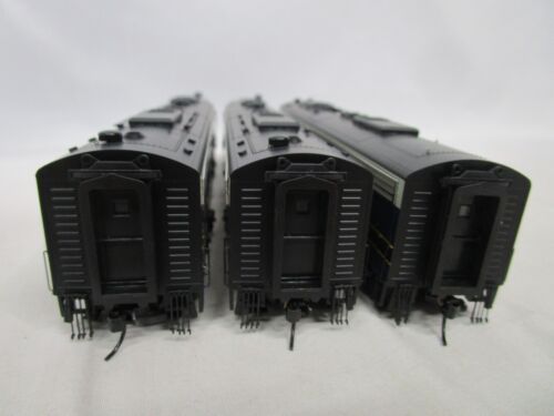 Walthers Proto HO B&O Baltimore Ohio E8 ABA Diesel Locomotive Powered Set NOS - Picture 6 of 17