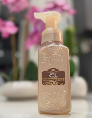 Bath & Body Works schäumende Handseife weißer Kürbis 259 ml brandneu