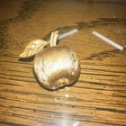 Vintage Crown Trifari Jewelry Brooch Pin Small Apple Brushed Textured Gold Tone