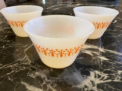 Vintage Termo Rey Opal Glass Dessert Bowls,  Made in Brazil (1970s 80s) set 3