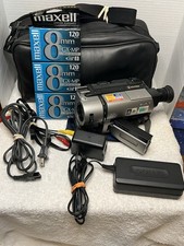 Vintage Sony Handycam Vision Hi8 Camcorder CCD-TRV65 Charger/Bag/3-Pack Tapes