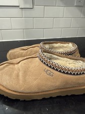 UGG 5950 Women's Brown Suede Moccasin Slippers Lined Comfort Size 10