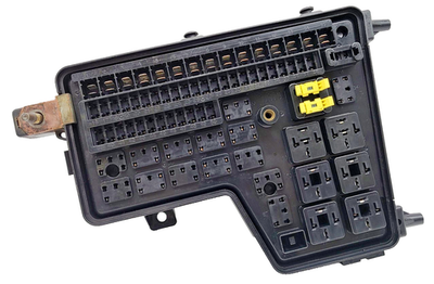 2005 dodge ram 1500 cigarette lighter fuse 2002-2005 Dodge RAM 1500 2500 3500 Engine Bay Fuse Box Square Plugs BARE  OEM