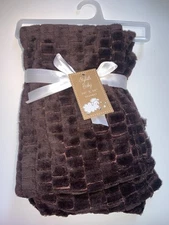 NEW Stylish Baby Soft Flannel Fleece Baby Infant Throw Blanket in Brown