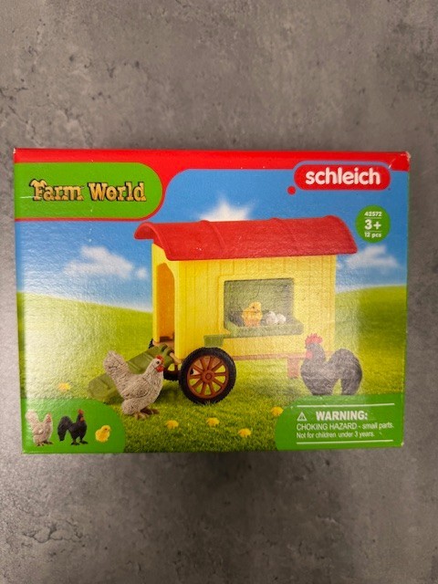 SCHLEICH Farm World Mobile Chicken Coop Toy Playset, Multi-c