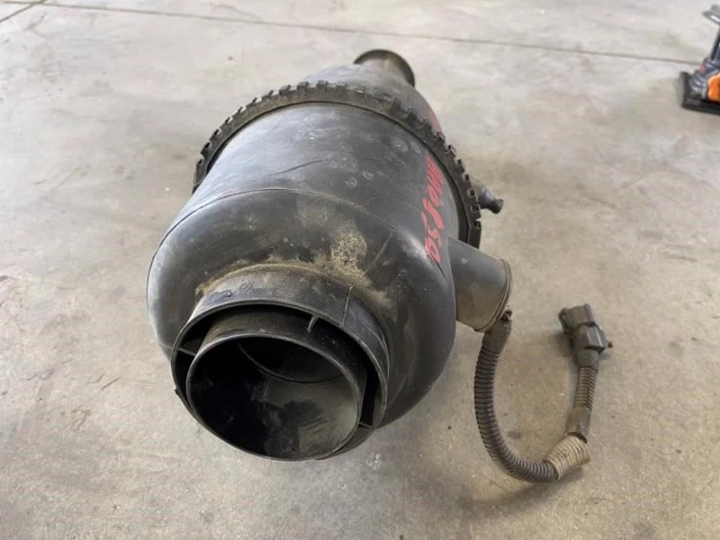 00-04 Ford F250 Super Duty 6.8L V10 Gasoline USED Intake Air Cleaner Housing OEM - Image 2 of 4