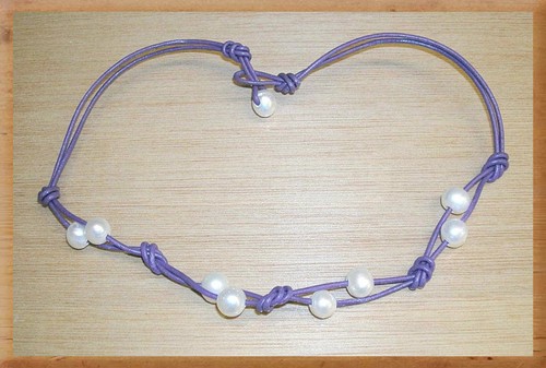 Necklace With 9 Pearls Cultivated 0 3/8in and Leather Natural Lavanda. " Xarxa " - Picture 2 of 2