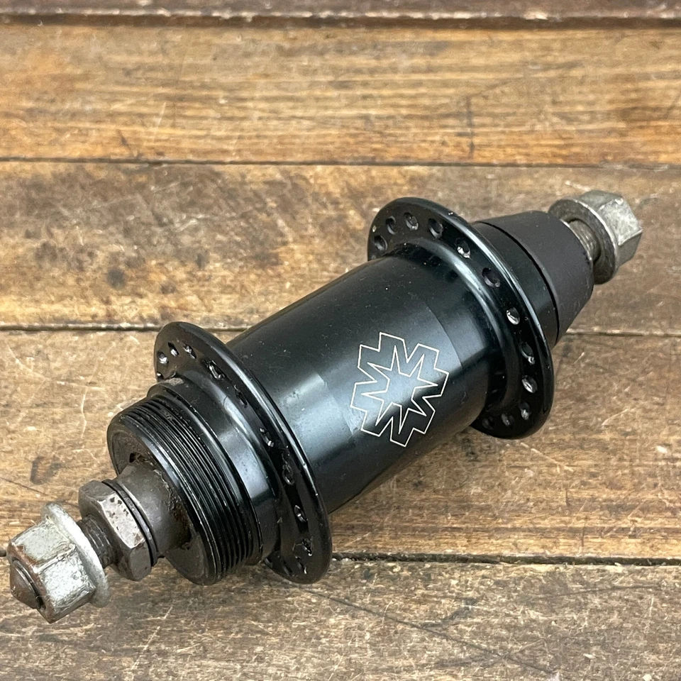 Buje trasero Mosh BMX PIEZAS 36h brida baja 36 orificios tuercado 3/8 Old School BMX Foto 2 de 4