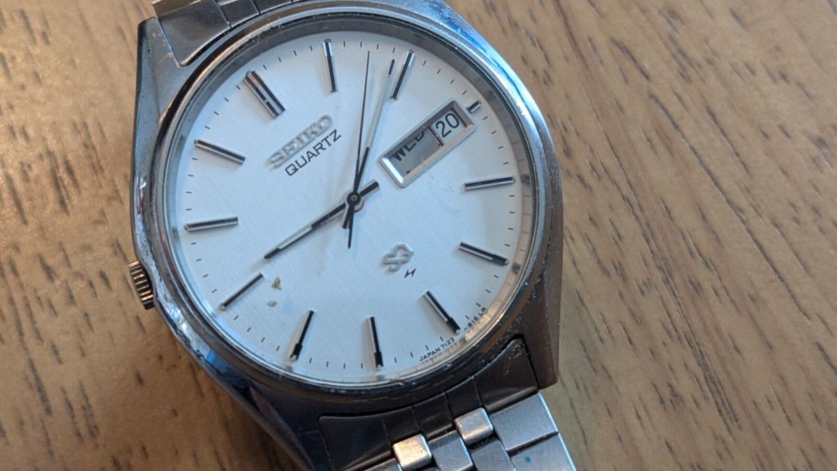 SEIKO SQ quartz water resistant stainless steel Japan KY 7123-8460