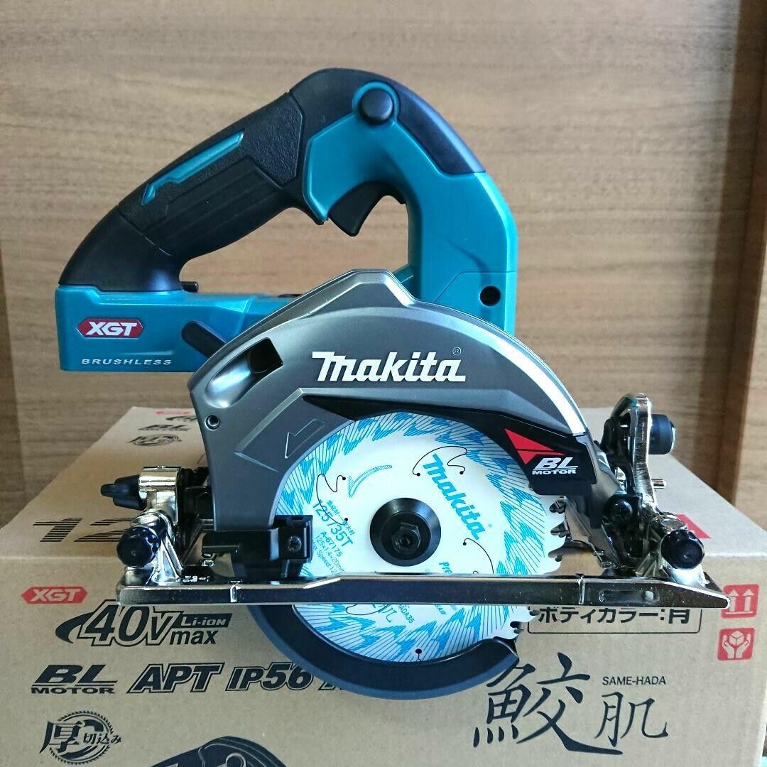 Makita HS006GZ 40V Cordless Circular Saw 125mm Blue Makita HS006GZ 40V Cordless Circular Saw 125mm Blue