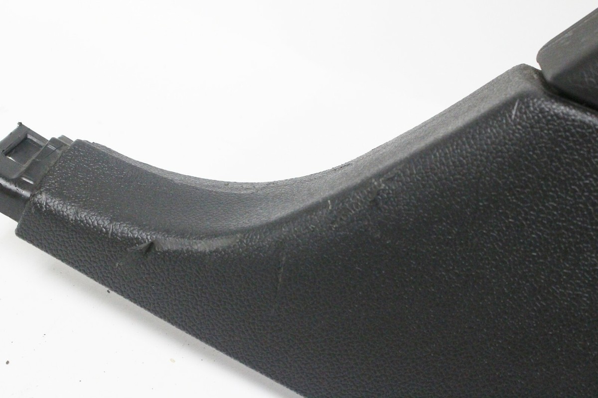 2012-2014 CTS V Coupe RH Rear Lower Plastic Quarter Trim