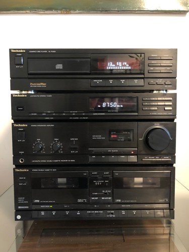 Technics Stereo HiFi Stack Stereo Amp SA-X900L | SL-PJ26A CD Player ...