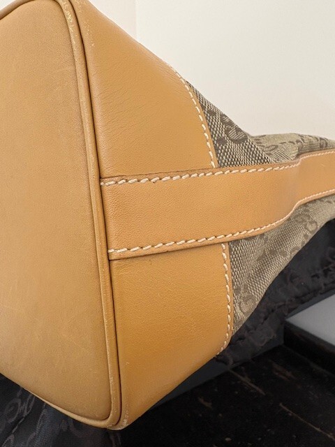 Vintage Authentic GUCCI GG Canvas Leather Logo Ta… - image 7
