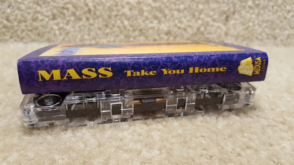 Vintage 1988 Cassette Tape Mass Take You Home Medusa Records Foto 4 de 4