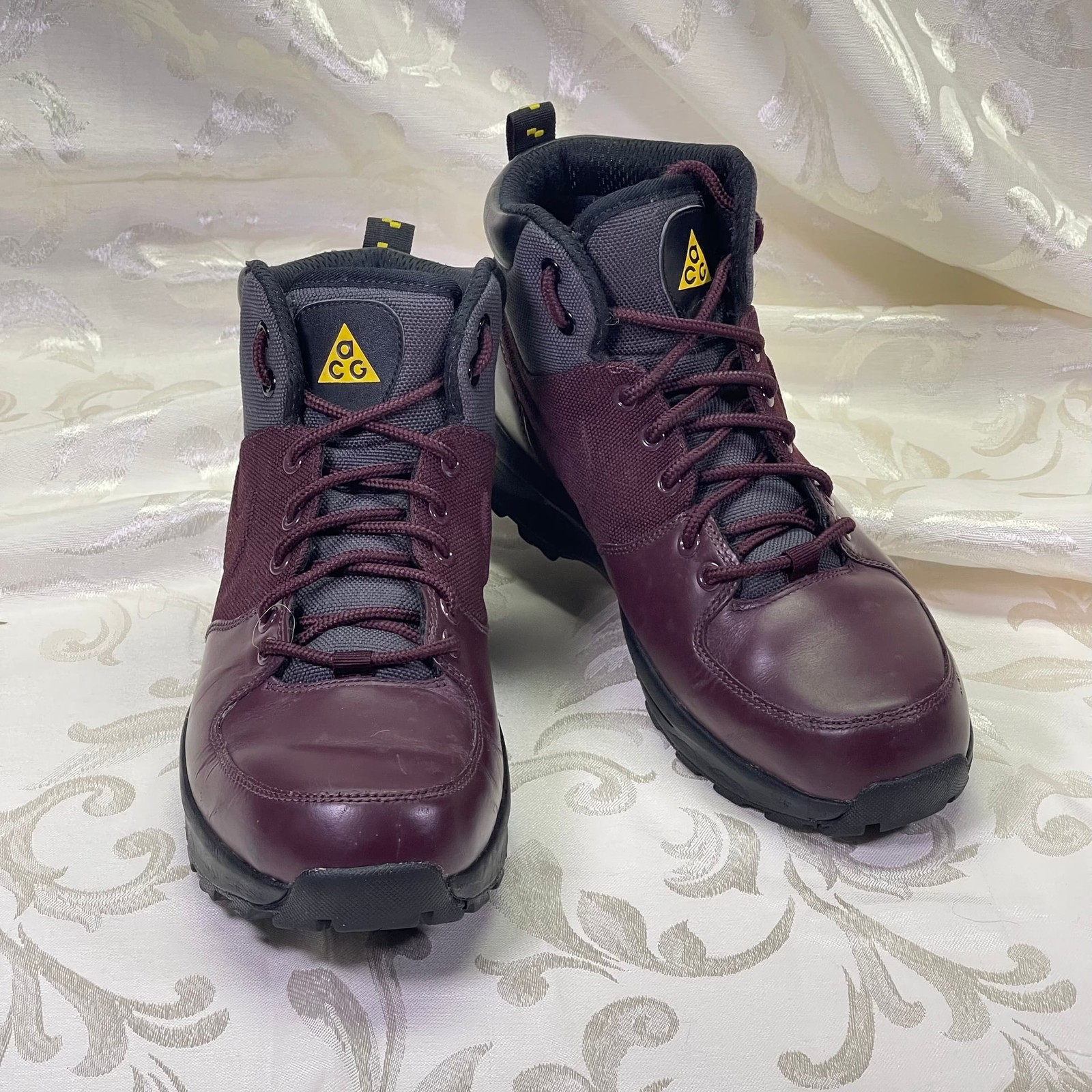 Nike Manoa Deep Burgundy/Anthracite Boots 472780 600 Mens Size US 9