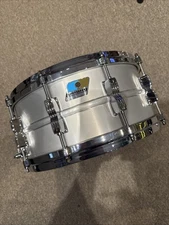 Ludwig 6.5x14” Acrolite with Diecast Hoops And 42 Strand Snares NICE!!