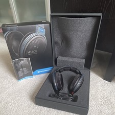 Sennheiser HD 600 Open-Back Wired Over-Ear 30...