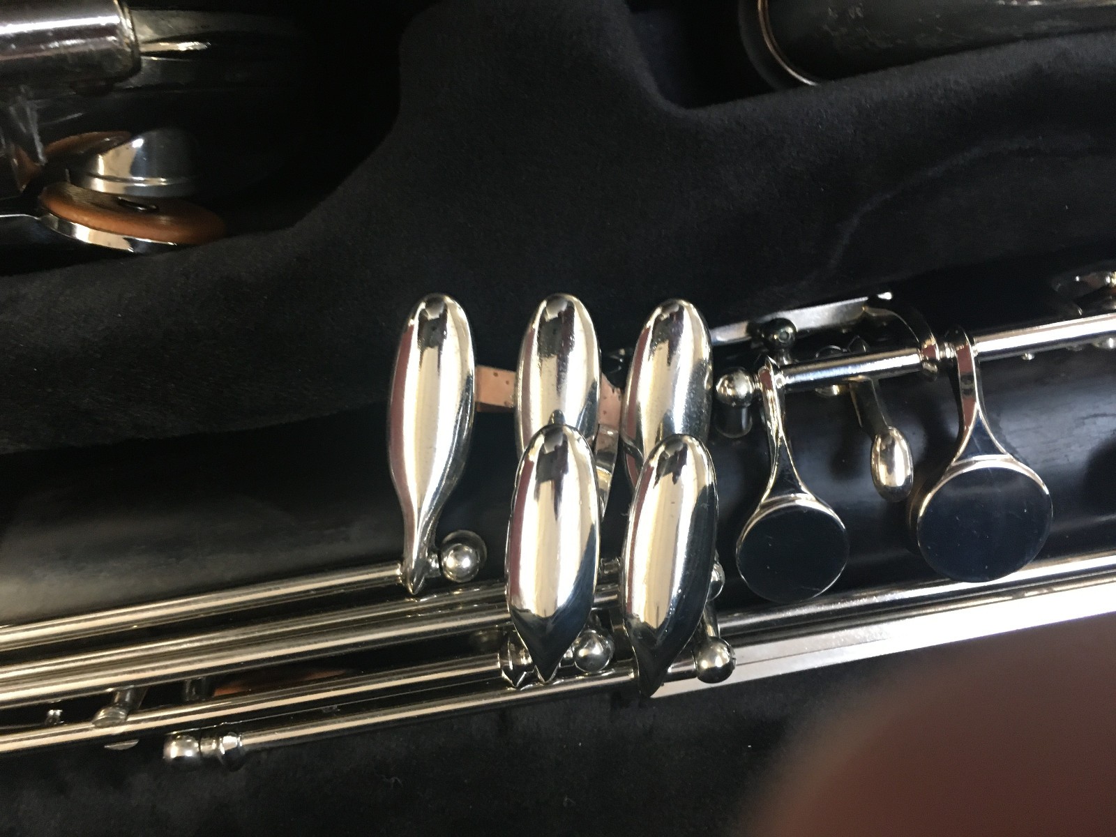 Xtra Clean French LeBlanc / Noblet bass clarinet, no crax/all  new pads/perfect!